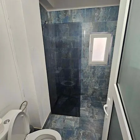 Pensiunea Mary Hostel *